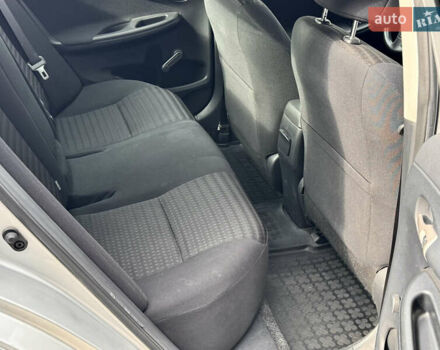 Серый Тойота Королла, объемом двигателя 1.6 л и пробегом 160 тыс. км за 7495 $, фото 12 на Automoto.ua