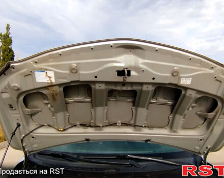 Сірий Тойота Королла, об'ємом двигуна 1.6 л та пробігом 171 тис. км за 5500 $, фото 1 на Automoto.ua