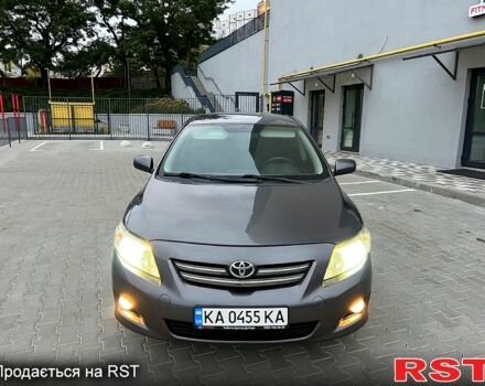 Серый Тойота Королла, объемом двигателя 1.6 л и пробегом 257 тыс. км за 5850 $, фото 1 на Automoto.ua