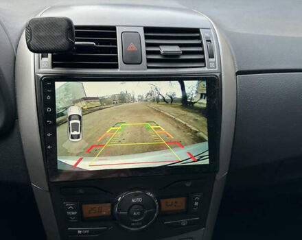 Сірий Тойота Королла, об'ємом двигуна 1.6 л та пробігом 38 тис. км за 11600 $, фото 4 на Automoto.ua