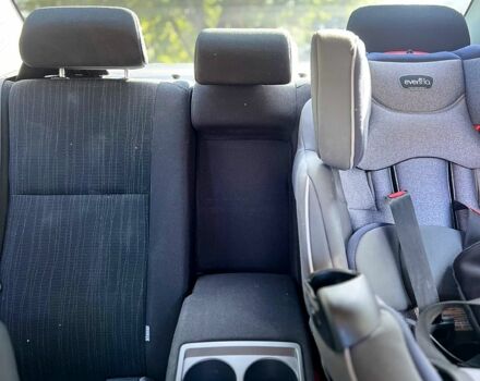 Серый Тойота Королла, объемом двигателя 1.6 л и пробегом 142 тыс. км за 7400 $, фото 3 на Automoto.ua