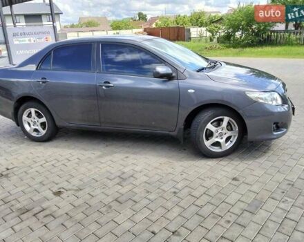 Сірий Тойота Королла, об'ємом двигуна 1.6 л та пробігом 239 тис. км за 6500 $, фото 2 на Automoto.ua