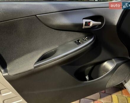 Серый Тойота Королла, объемом двигателя 1.6 л и пробегом 165 тыс. км за 7250 $, фото 18 на Automoto.ua