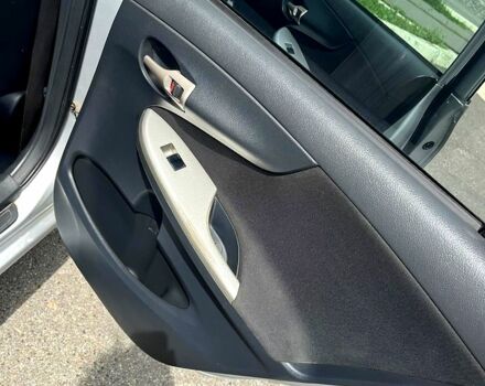 Серый Тойота Королла, объемом двигателя 1.6 л и пробегом 234 тыс. км за 6900 $, фото 3 на Automoto.ua