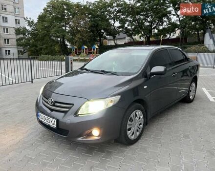 Серый Тойота Королла, объемом двигателя 1.6 л и пробегом 257 тыс. км за 5450 $, фото 2 на Automoto.ua