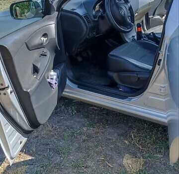 Серый Тойота Королла, объемом двигателя 1.6 л и пробегом 142 тыс. км за 7000 $, фото 13 на Automoto.ua