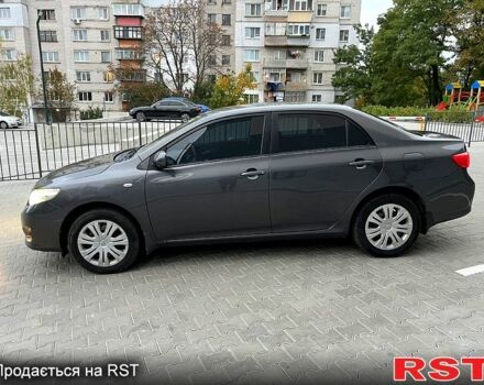 Серый Тойота Королла, объемом двигателя 1.6 л и пробегом 257 тыс. км за 5850 $, фото 2 на Automoto.ua