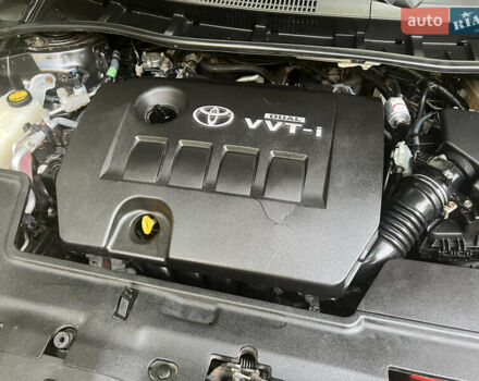 Сірий Тойота Королла, об'ємом двигуна 1.6 л та пробігом 213 тис. км за 7699 $, фото 13 на Automoto.ua