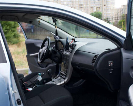 Серый Тойота Королла, объемом двигателя 1.6 л и пробегом 191 тыс. км за 6699 $, фото 8 на Automoto.ua