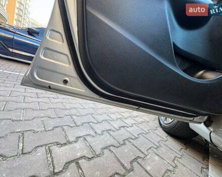 Серый Тойота Королла, объемом двигателя 1.6 л и пробегом 192 тыс. км за 7300 $, фото 8 на Automoto.ua