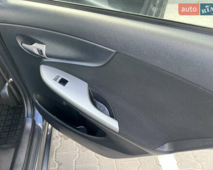 Сірий Тойота Королла, об'ємом двигуна 1.6 л та пробігом 213 тис. км за 7699 $, фото 30 на Automoto.ua