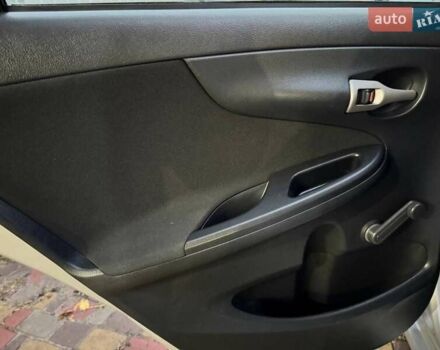 Серый Тойота Королла, объемом двигателя 1.6 л и пробегом 165 тыс. км за 7250 $, фото 29 на Automoto.ua