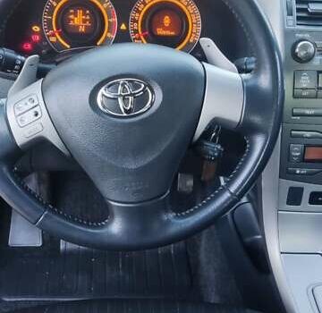 Серый Тойота Королла, объемом двигателя 1.6 л и пробегом 148 тыс. км за 7200 $, фото 31 на Automoto.ua