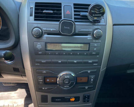 Серый Тойота Королла, объемом двигателя 1.6 л и пробегом 185 тыс. км за 6200 $, фото 6 на Automoto.ua