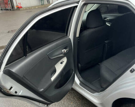 Серый Тойота Королла, объемом двигателя 1.6 л и пробегом 279 тыс. км за 6999 $, фото 14 на Automoto.ua