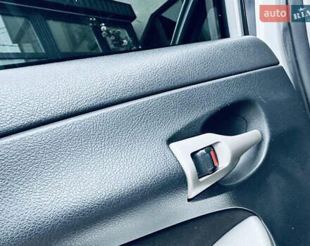 Серый Тойота Королла, объемом двигателя 1.6 л и пробегом 197 тыс. км за 6300 $, фото 5 на Automoto.ua