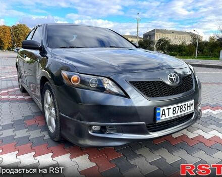 Сірий Тойота Королла, об'ємом двигуна 2.4 л та пробігом 250 тис. км за 5950 $, фото 3 на Automoto.ua