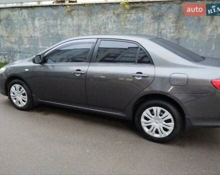 Серый Тойота Королла, объемом двигателя 1.6 л и пробегом 245 тыс. км за 7000 $, фото 2 на Automoto.ua