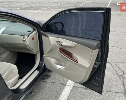 Серый Тойота Королла, объемом двигателя 1.6 л и пробегом 130 тыс. км за 7500 $, фото 11 на Automoto.ua