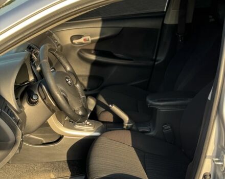 Сірий Тойота Королла, об'ємом двигуна 1.6 л та пробігом 320 тис. км за 4550 $, фото 8 на Automoto.ua