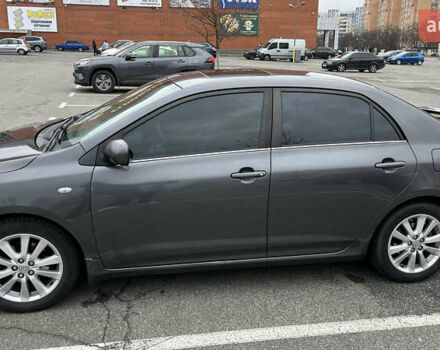 Серый Тойота Королла, объемом двигателя 1.6 л и пробегом 130 тыс. км за 7500 $, фото 4 на Automoto.ua