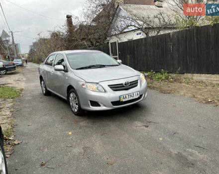 Сірий Тойота Королла, об'ємом двигуна 1.6 л та пробігом 236 тис. км за 3999 $, фото 4 на Automoto.ua