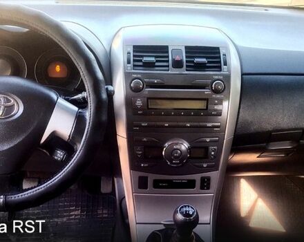 Сірий Тойота Королла, об'ємом двигуна 1.6 л та пробігом 285 тис. км за 5999 $, фото 7 на Automoto.ua