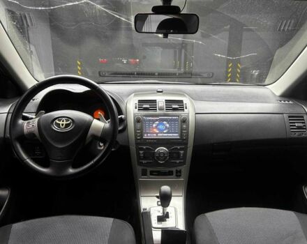 Сірий Тойота Королла, об'ємом двигуна 1.6 л та пробігом 223 тис. км за 5700 $, фото 11 на Automoto.ua