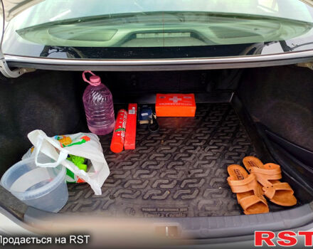 Сірий Тойота Королла, об'ємом двигуна 1.6 л та пробігом 171 тис. км за 5500 $, фото 4 на Automoto.ua