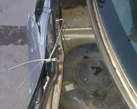 Серый Тойота Королла, объемом двигателя 1.6 л и пробегом 200 тыс. км за 4500 $, фото 22 на Automoto.ua