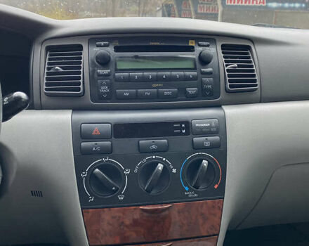 Тойота Королла 2008 в Ивано-Франковске на Automoto.ua Серый Тойота Королла, объемом двигателя 1.8 л и пробегом 199 тыс. км за 5199 $, фото 19 на Automoto.ua