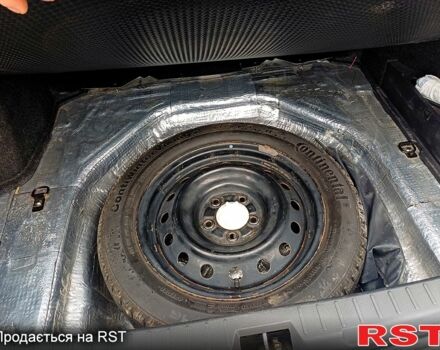 Серый Тойота Королла, объемом двигателя 1.6 л и пробегом 140 тыс. км за 7150 $, фото 12 на Automoto.ua