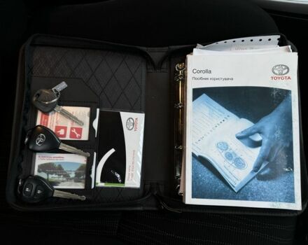 Сірий Тойота Королла, об'ємом двигуна 1.6 л та пробігом 131 тис. км за 8200 $, фото 8 на Automoto.ua