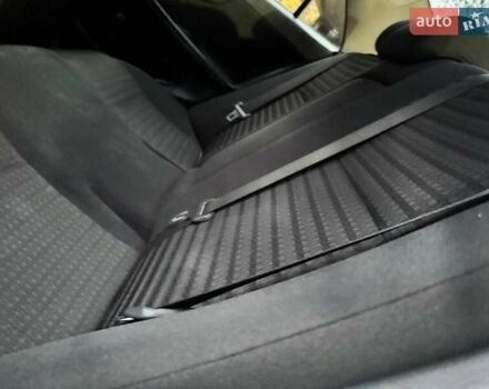 Серый Тойота Королла, объемом двигателя 1.6 л и пробегом 165 тыс. км за 7250 $, фото 21 на Automoto.ua