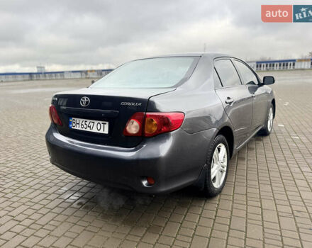 Серый Тойота Королла, объемом двигателя 1.6 л и пробегом 170 тыс. км за 5400 $, фото 4 на Automoto.ua