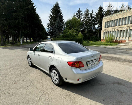 Серый Тойота Королла, объемом двигателя 1.6 л и пробегом 234 тыс. км за 7600 $, фото 6 на Automoto.ua