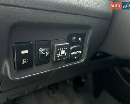 Сірий Тойота Королла, об'ємом двигуна 1.6 л та пробігом 287 тис. км за 5999 $, фото 18 на Automoto.ua