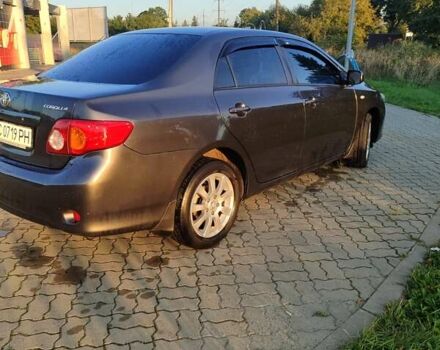 Сірий Тойота Королла, об'ємом двигуна 1.6 л та пробігом 233 тис. км за 6700 $, фото 2 на Automoto.ua