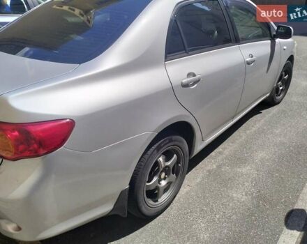 Сірий Тойота Королла, об'ємом двигуна 1.6 л та пробігом 274 тис. км за 8000 $, фото 1 на Automoto.ua