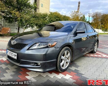 Сірий Тойота Королла, об'ємом двигуна 2.4 л та пробігом 250 тис. км за 5950 $, фото 1 на Automoto.ua