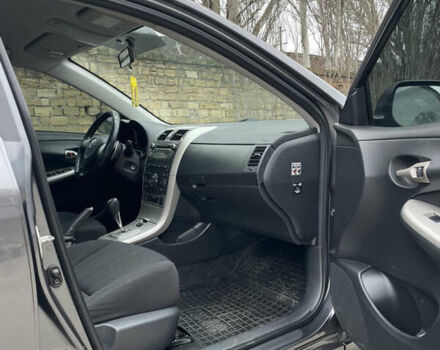 Серый Тойота Королла, объемом двигателя 1.6 л и пробегом 180 тыс. км за 5600 $, фото 7 на Automoto.ua