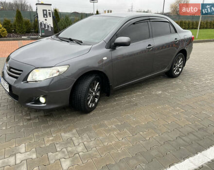 Сірий Тойота Королла, об'ємом двигуна 1.6 л та пробігом 213 тис. км за 7699 $, фото 2 на Automoto.ua