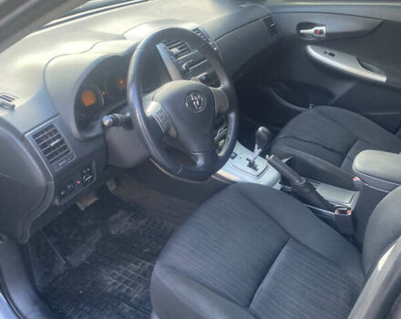 Серый Тойота Королла, объемом двигателя 1.6 л и пробегом 185 тыс. км за 6200 $, фото 4 на Automoto.ua