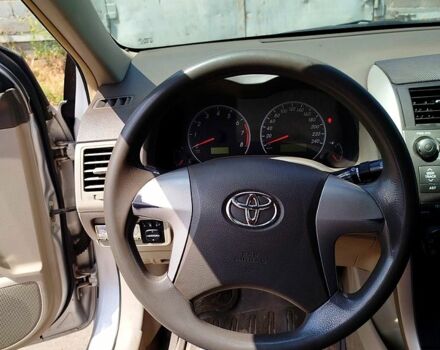 Серый Тойота Королла, объемом двигателя 1.8 л и пробегом 190 тыс. км за 6100 $, фото 3 на Automoto.ua