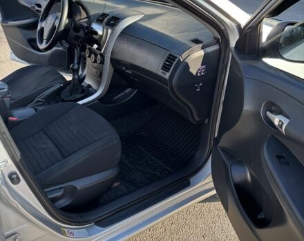 Сірий Тойота Королла, об'ємом двигуна 1.6 л та пробігом 293 тис. км за 5800 $, фото 14 на Automoto.ua