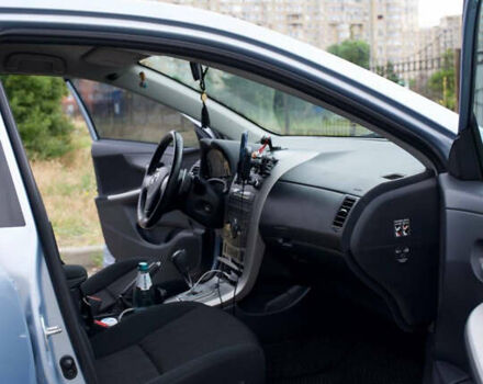 Серый Тойота Королла, объемом двигателя 1.6 л и пробегом 191 тыс. км за 6699 $, фото 14 на Automoto.ua