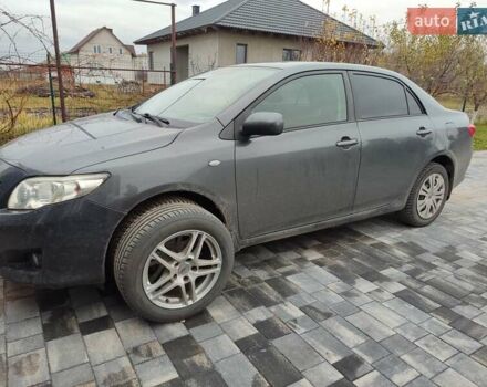 Серый Тойота Королла, объемом двигателя 1.6 л и пробегом 280 тыс. км за 6500 $, фото 5 на Automoto.ua