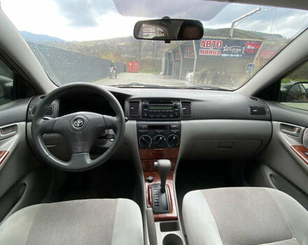 Тойота Королла 2008 в Ивано-Франковске на Automoto.ua Серый Тойота Королла, объемом двигателя 1.8 л и пробегом 199 тыс. км за 5199 $, фото 18 на Automoto.ua