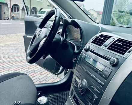 Серый Тойота Королла, объемом двигателя 1.6 л и пробегом 197 тыс. км за 6300 $, фото 48 на Automoto.ua