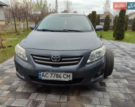 Серый Тойота Королла, объемом двигателя 1.6 л и пробегом 280 тыс. км за 6500 $, фото 1 на Automoto.ua